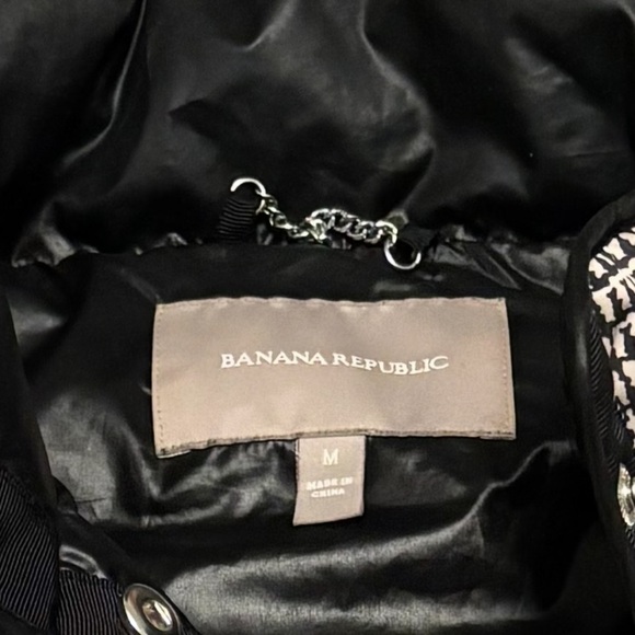 Banana Republic Plaid Puffer Vest Women’s Size M - Picture 3 of 6